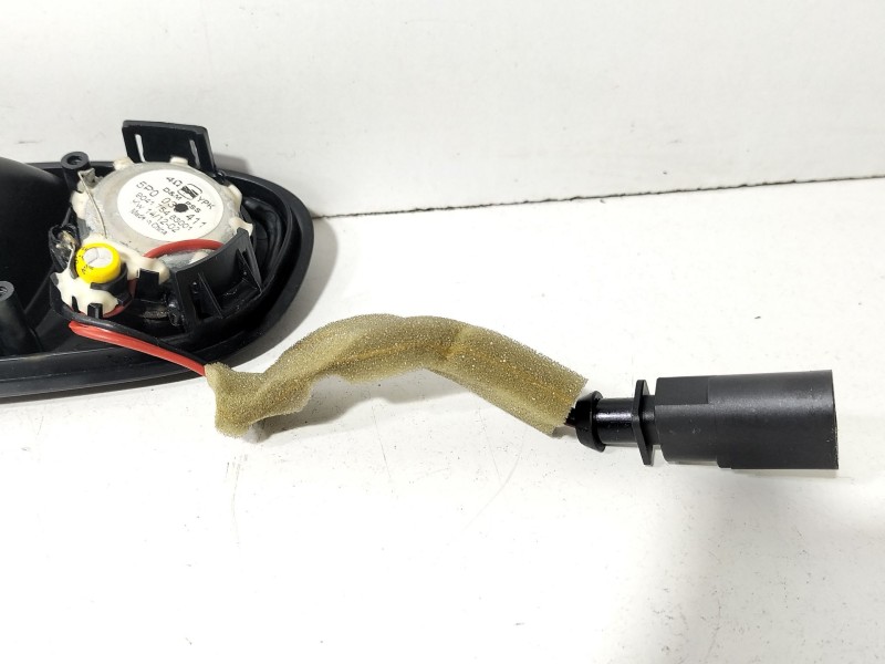 Recambio de maneta interior trasera derecha para seat leon (1p1) 1.4 tsi referencia OEM IAM 5P0837114  