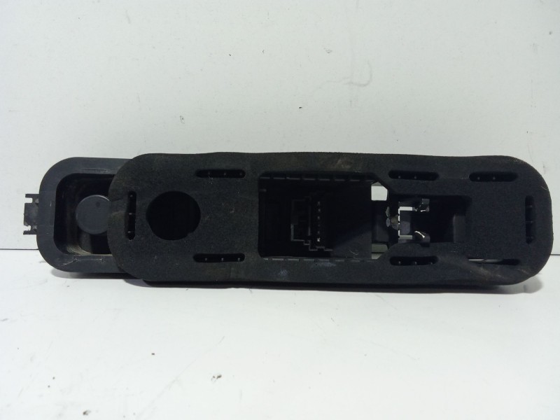 Recambio de portalamparas para nissan primastar autobús (x83) dci 100 referencia OEM IAM renault  