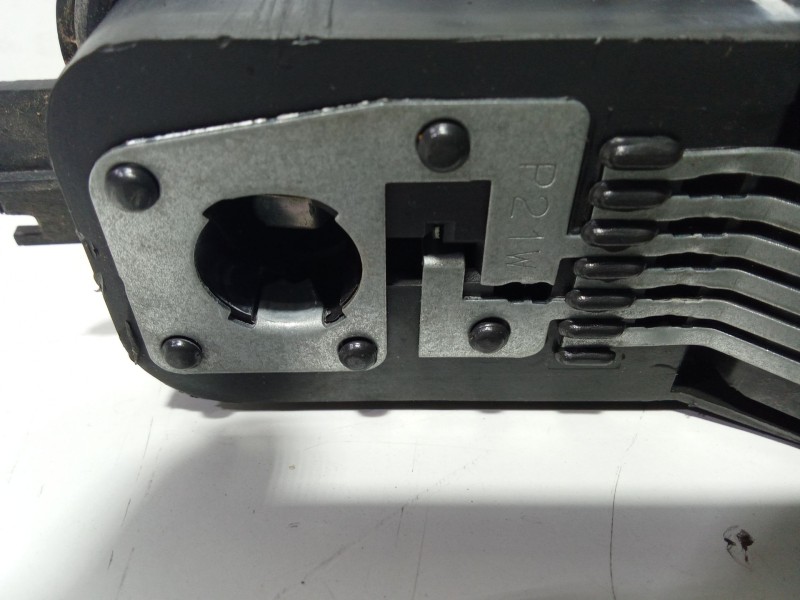 Recambio de portalamparas para nissan primastar autobús (x83) dci 100 referencia OEM IAM renault  