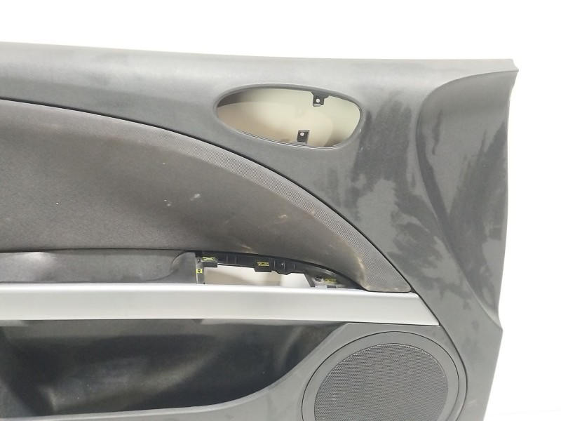 Recambio de guarnecido puerta delantera izquierda para seat leon (1p1) 1.4 tsi referencia OEM IAM 1P0867011  