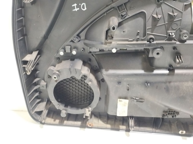 Recambio de guarnecido puerta delantera izquierda para seat leon (1p1) 1.4 tsi referencia OEM IAM 1P0867011  