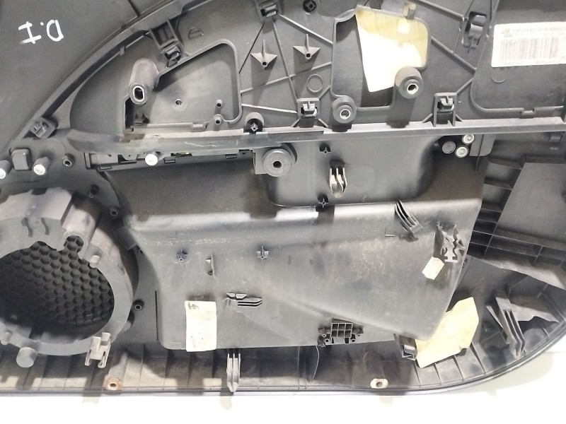 Recambio de guarnecido puerta delantera izquierda para seat leon (1p1) 1.4 tsi referencia OEM IAM 1P0867011  