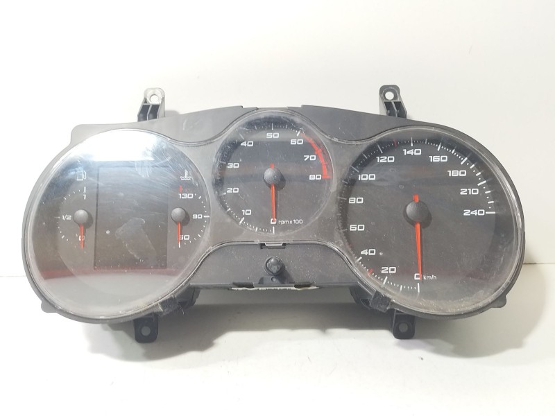 Recambio de cuadro instrumentos para seat leon (1p1) 1.4 tsi referencia OEM IAM 1P0920850L  