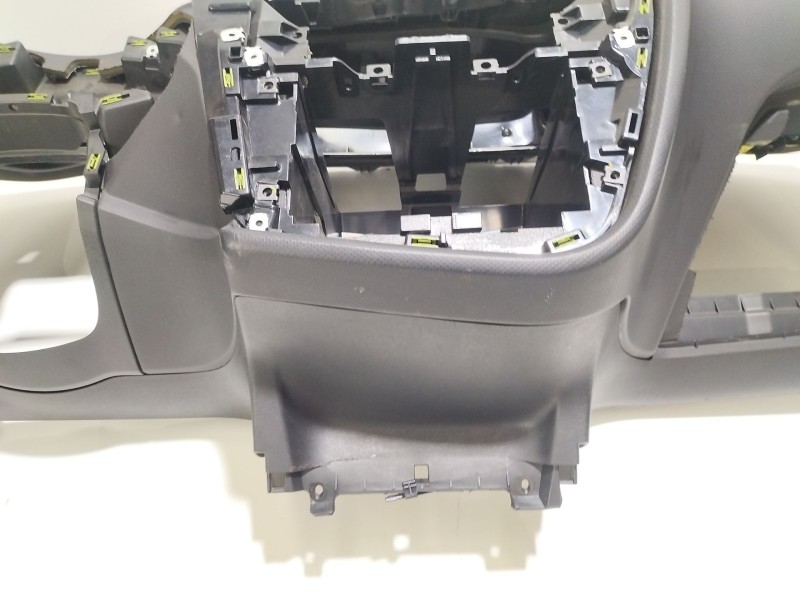 Recambio de salpicadero para seat leon (1p1) 1.4 tsi referencia OEM IAM 1P1857003TLF  