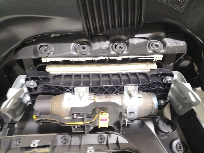 Recambio de salpicadero para seat leon (1p1) 1.4 tsi referencia OEM IAM 1P1857003TLF  