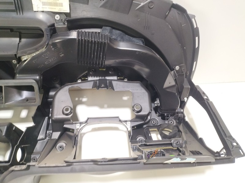 Recambio de salpicadero para seat leon (1p1) 1.4 tsi referencia OEM IAM 1P1857003TLF  