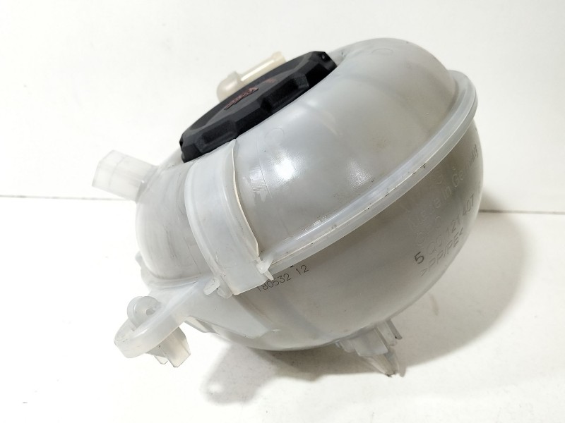 Recambio de deposito expansion para volkswagen golf vii (5g1, bq1, be1, be2) 1.6 tdi referencia OEM IAM 5Q0121407G  