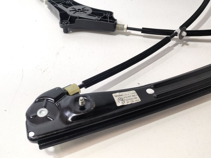 Recambio de elevalunas delantero derecho para volkswagen golf vii (5g1, bq1, be1, be2) 1.6 tdi referencia OEM IAM 5G4837462H  
