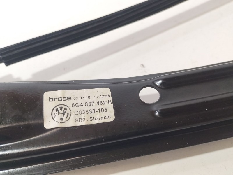 Recambio de elevalunas delantero derecho para volkswagen golf vii (5g1, bq1, be1, be2) 1.6 tdi referencia OEM IAM 5G4837462H  