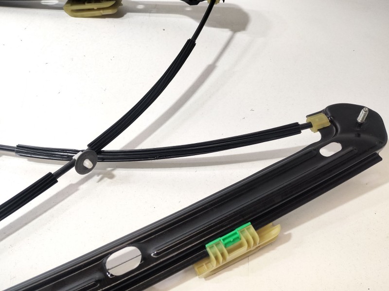 Recambio de elevalunas delantero derecho para volkswagen golf vii (5g1, bq1, be1, be2) 1.6 tdi referencia OEM IAM 5G4837462H  