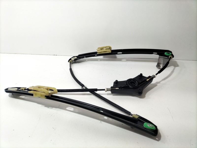Recambio de elevalunas delantero derecho para volkswagen golf vii (5g1, bq1, be1, be2) 1.6 tdi referencia OEM IAM 5G4837462H  