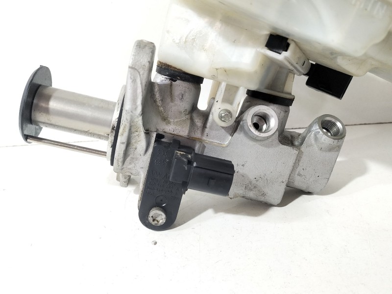 Recambio de bomba freno para volkswagen golf vii (5g1, bq1, be1, be2) 1.6 tdi referencia OEM IAM 5Q1614019QREP  