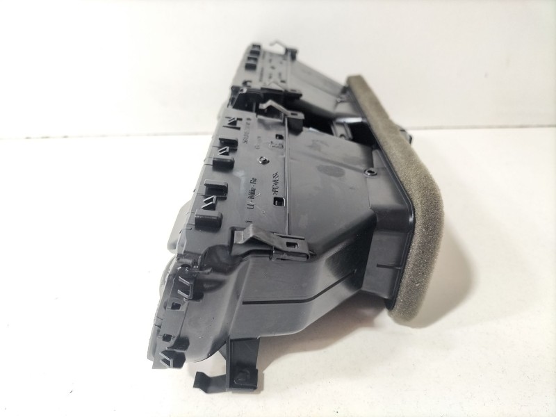 Recambio de aireador de salpicadero para volkswagen golf vii (5g1, bq1, be1, be2) 1.6 tdi referencia OEM IAM 5G1815736  