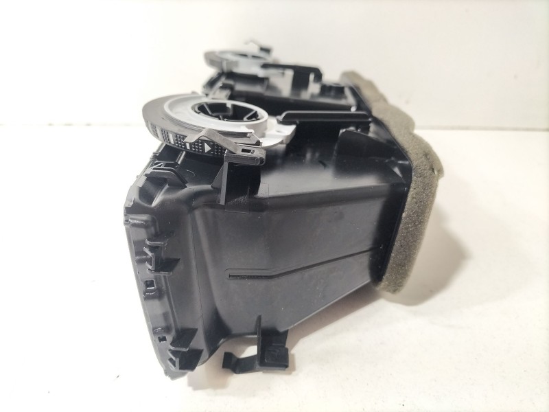 Recambio de aireador de salpicadero para volkswagen golf vii (5g1, bq1, be1, be2) 1.6 tdi referencia OEM IAM 5G1815736  
