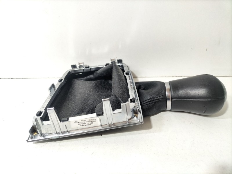 Recambio de pomo palanca cambio para volkswagen golf vii (5g1, bq1, be1, be2) 1.6 tdi referencia OEM IAM 5G1711113  