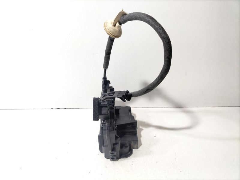 Recambio de cerradura puerta delantera derecha para volkswagen golf vii (5g1, bq1, be1, be2) 1.6 tdi referencia OEM IAM 5TB83701
