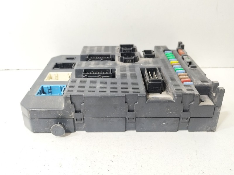 Recambio de caja reles / fusibles para citroën jumpy 1.6 16v hdi referencia OEM IAM 9663798380  