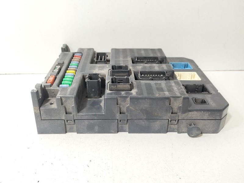 Recambio de caja reles / fusibles para citroën jumpy 1.6 16v hdi referencia OEM IAM 9663798380  