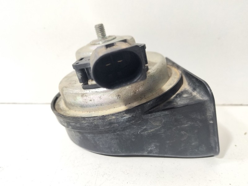 Recambio de claxon para volkswagen golf vii (5g1, bq1, be1, be2) 1.6 tdi referencia OEM IAM 5C0951223C  