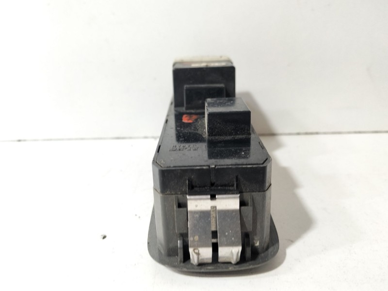 Recambio de mando elevalunas delantero izquierdo para suzuki vitara (et) hdi (se 420hdi) referencia OEM IAM vitara  