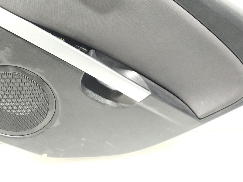 Recambio de guarnecido puerta trasera derecha para seat leon (1p1) 1.4 tsi referencia OEM IAM 1P0867212A  