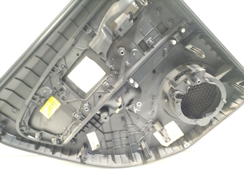 Recambio de guarnecido puerta trasera derecha para seat leon (1p1) 1.4 tsi referencia OEM IAM 1P0867212A  