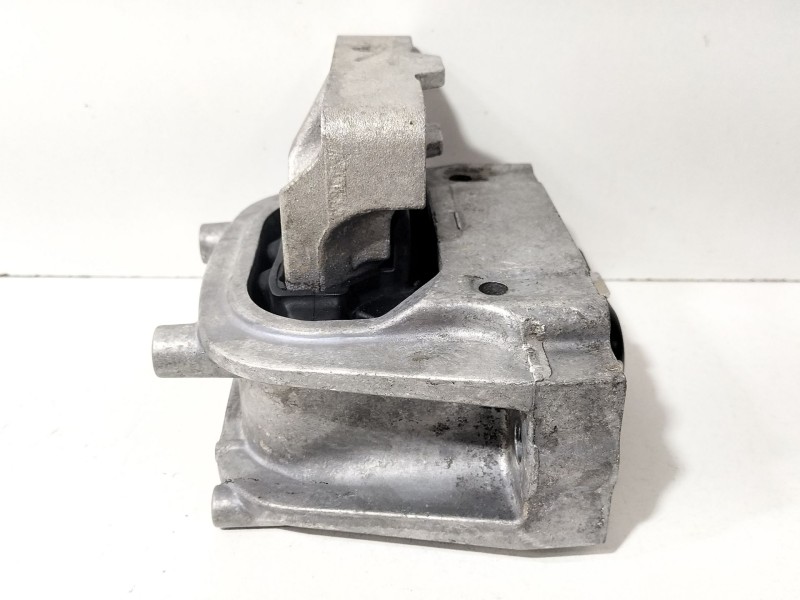 Recambio de soporte motor para volkswagen golf vii (5g1, bq1, be1, be2) 1.6 tdi referencia OEM IAM 5Q0199262DE  
