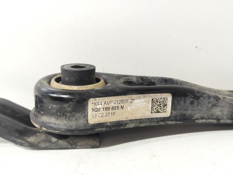 Recambio de soporte motor para volkswagen golf vii (5g1, bq1, be1, be2) 1.6 tdi referencia OEM IAM 5Q0199855N  