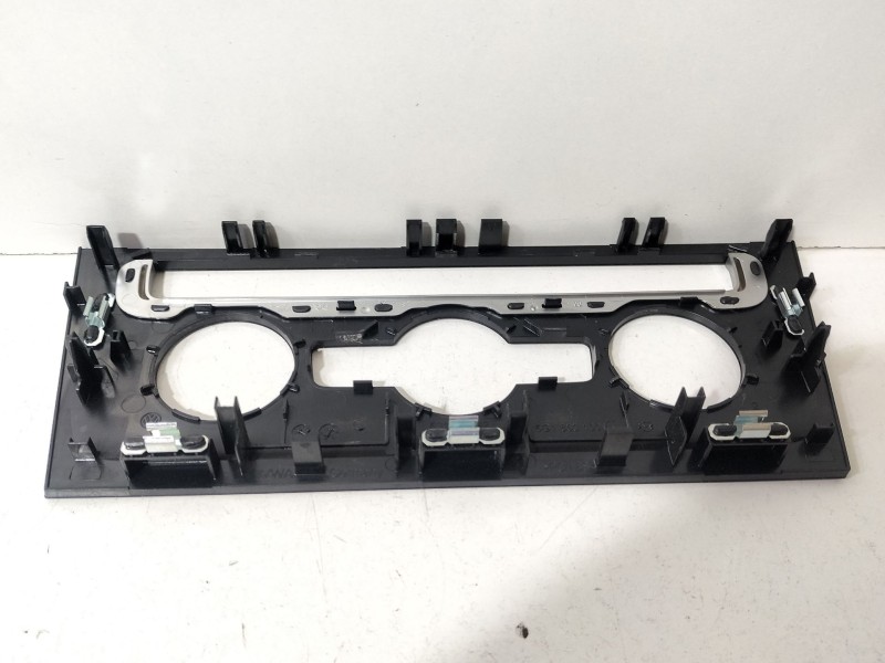 Recambio de guarnecidos para volkswagen golf vii (5g1, bq1, be1, be2) 1.6 tdi referencia OEM IAM 5G1863042  