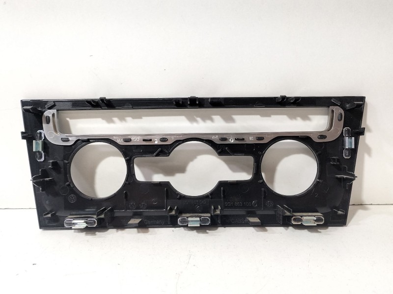 Recambio de guarnecidos para volkswagen golf vii (5g1, bq1, be1, be2) 1.6 tdi referencia OEM IAM 5G1863042  