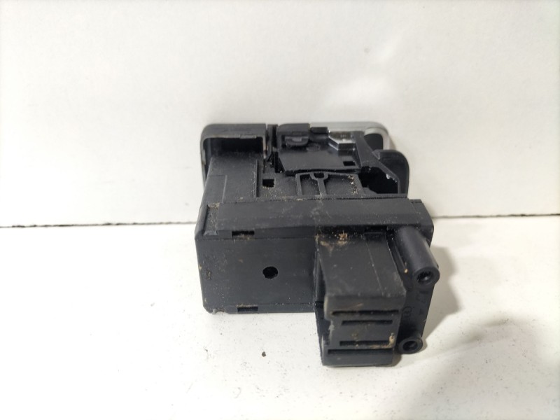 Recambio de freno de mano electrico para volkswagen golf vii (5g1, bq1, be1, be2) 1.6 tdi referencia OEM IAM 5G0927225D  
