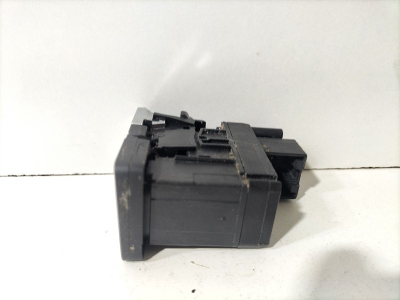 Recambio de freno de mano electrico para volkswagen golf vii (5g1, bq1, be1, be2) 1.6 tdi referencia OEM IAM 5G0927225D  