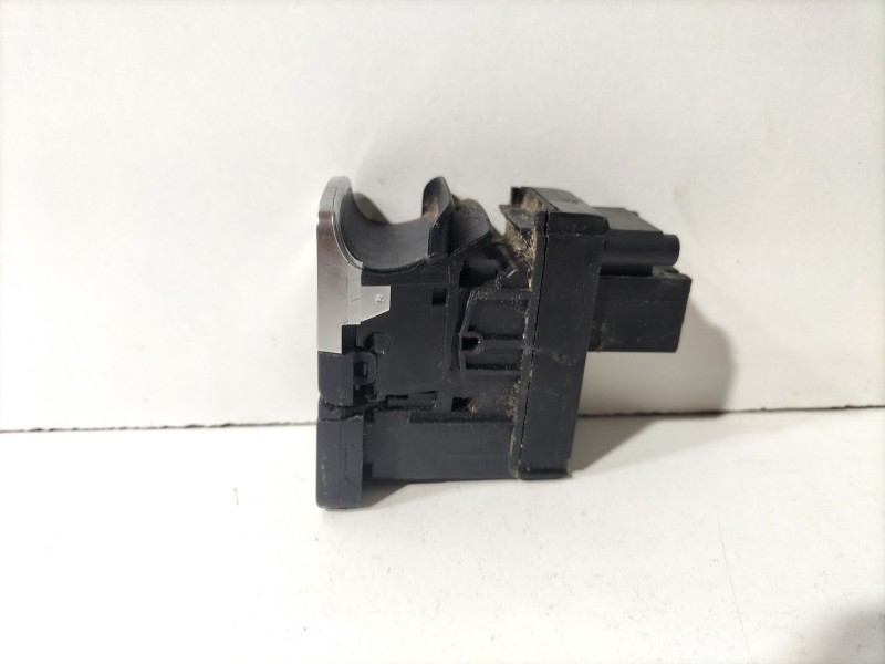 Recambio de freno de mano electrico para volkswagen golf vii (5g1, bq1, be1, be2) 1.6 tdi referencia OEM IAM 5G0927225D  