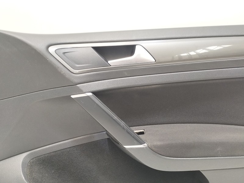 Recambio de guarnecido puerta delantera derecha para volkswagen golf vii (5g1, bq1, be1, be2) 1.6 tdi referencia OEM IAM 5G48681