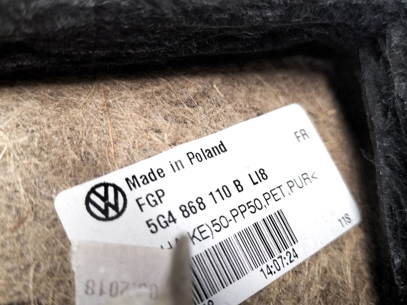Recambio de guarnecido puerta delantera derecha para volkswagen golf vii (5g1, bq1, be1, be2) 1.6 tdi referencia OEM IAM 5G48681