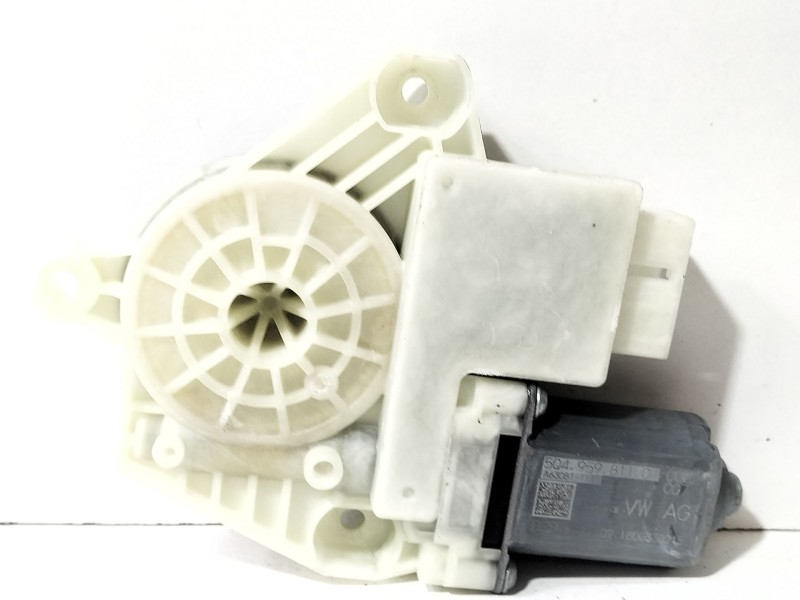 Recambio de motor elevalunas trasero izquierdo para volkswagen golf vii (5g1, bq1, be1, be2) 1.6 tdi referencia OEM IAM 5Q495981