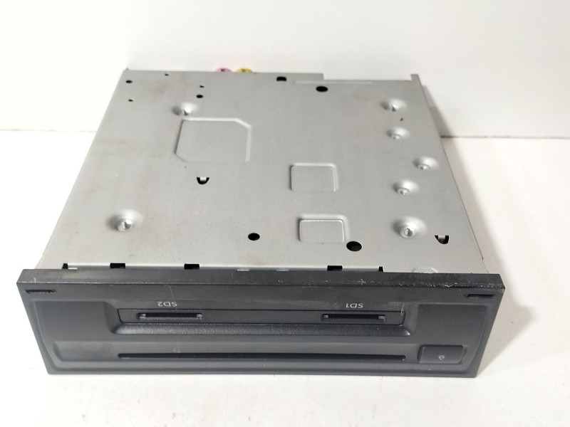 Recambio de sistema audio / radio cd para volkswagen golf vii (5g1, bq1, be1, be2) 1.6 tdi referencia OEM IAM 3Q0035846B  