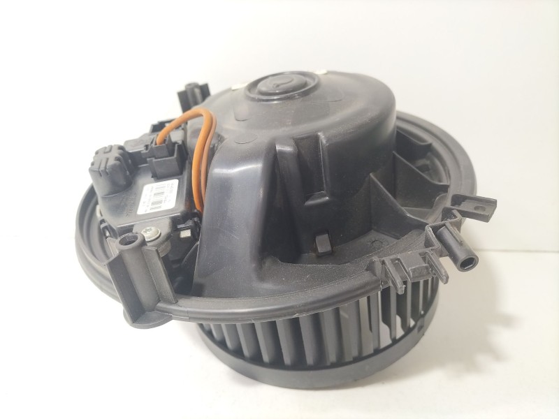 Recambio de motor calefaccion para volkswagen golf vii (5g1, bq1, be1, be2) 1.6 tdi referencia OEM IAM 5Q1819021F  
