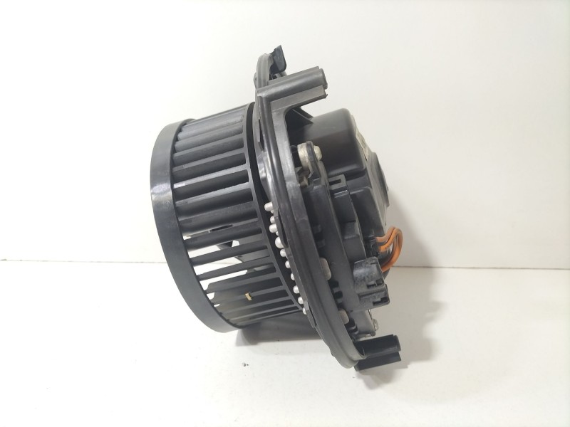 Recambio de motor calefaccion para volkswagen golf vii (5g1, bq1, be1, be2) 1.6 tdi referencia OEM IAM 5Q1819021F  