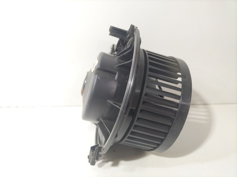 Recambio de motor calefaccion para volkswagen golf vii (5g1, bq1, be1, be2) 1.6 tdi referencia OEM IAM 5Q1819021F  