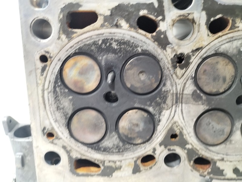 Recambio de culata para opel corsa c 1.3 16v cdti cat (z 13 dt / ln9) referencia OEM IAM 73500052  