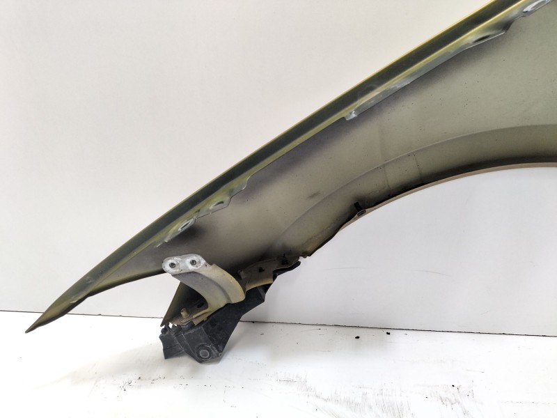 Recambio de aleta delantera derecha para volkswagen golf vii (5g1, bq1, be1, be2) 1.6 tdi referencia OEM IAM 5G0821106B  