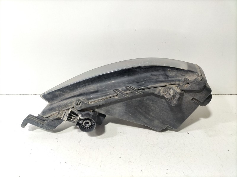 Recambio de faro antiniebla derecho para volkswagen golf vii (5g1, bq1, be1, be2) 1.6 tdi referencia OEM IAM 5G0941662F  