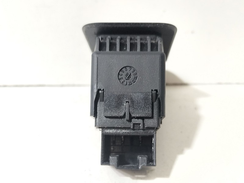 Recambio de mando elevalunas delantero derecho para volkswagen golf vii (5g1, bq1, be1, be2) 1.6 tdi referencia OEM IAM 5G086834