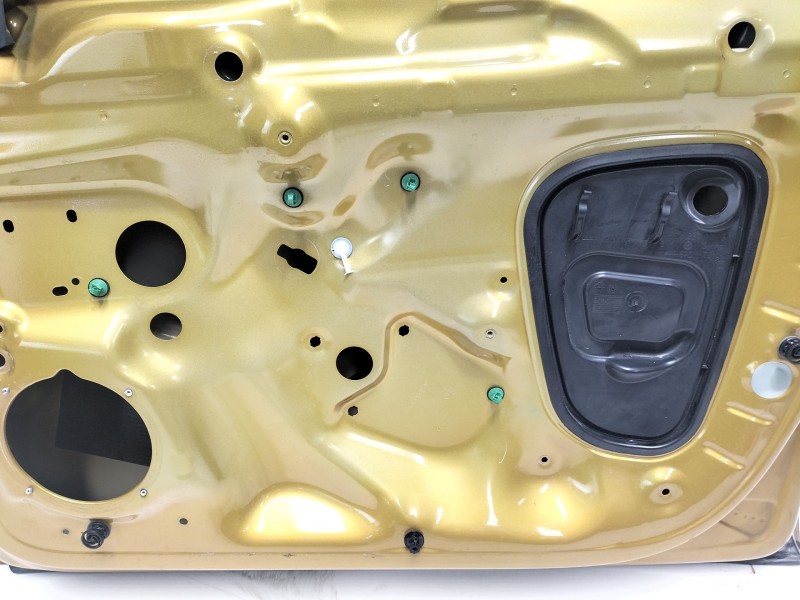 Recambio de puerta delantera derecha para volkswagen golf vii (5g1, bq1, be1, be2) 1.6 tdi referencia OEM IAM 5G4831056AS  