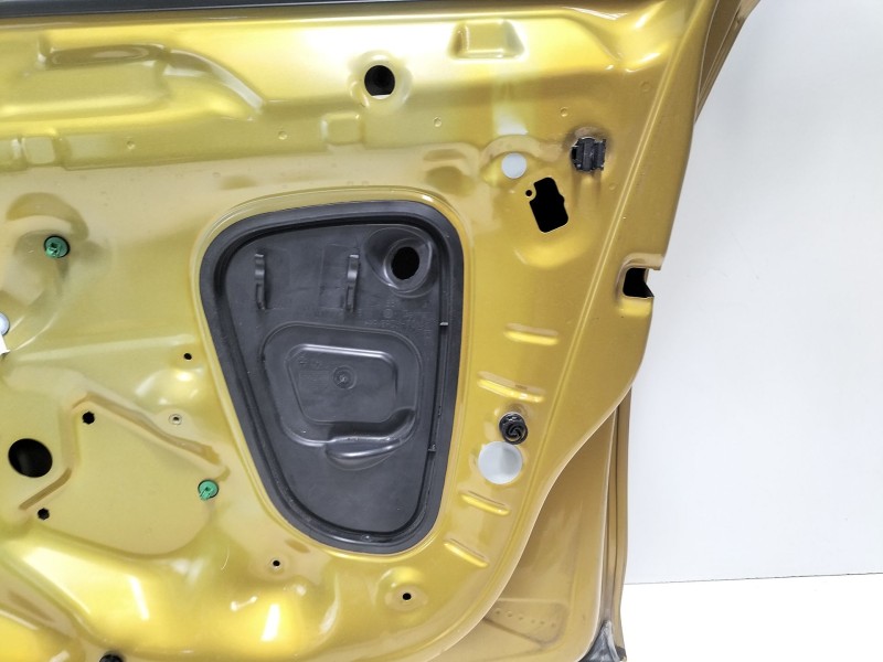 Recambio de puerta delantera derecha para volkswagen golf vii (5g1, bq1, be1, be2) 1.6 tdi referencia OEM IAM 5G4831056AS  