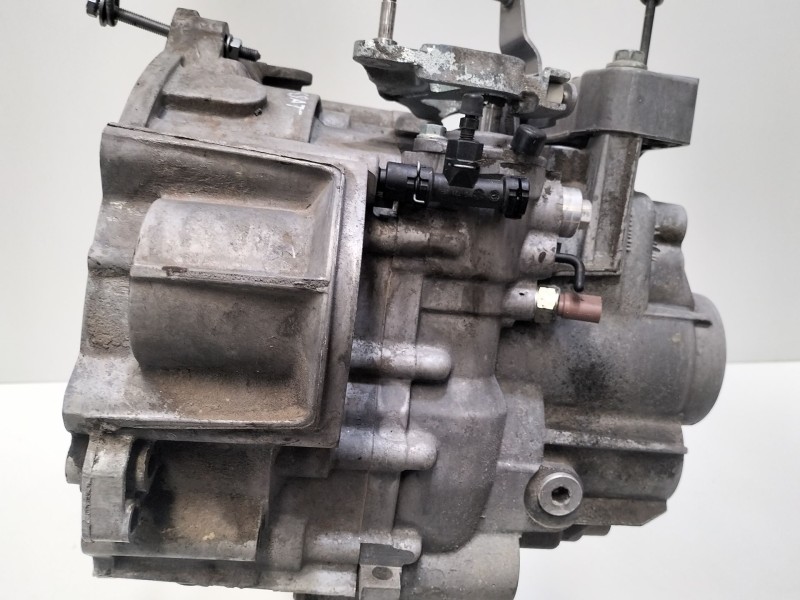 Recambio de caja cambios para volkswagen passat b6 (3c2) 2.0 tdi referencia OEM IAM HDV  