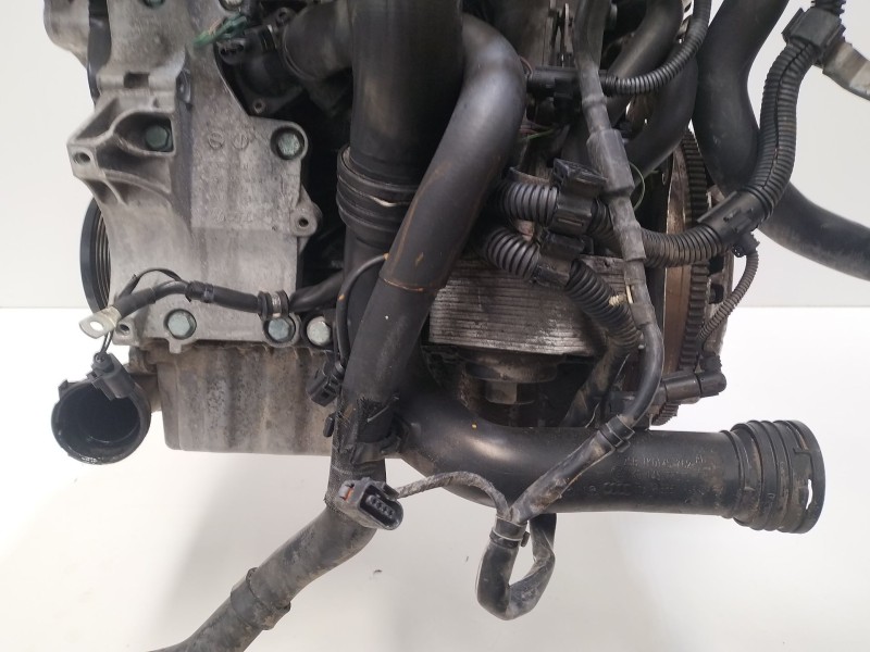 Recambio de motor completo para volkswagen passat b6 (3c2) 2.0 tdi referencia OEM IAM AZV  
