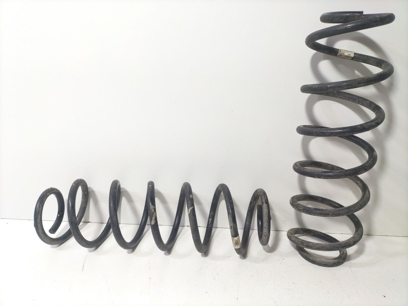 Recambio de muelle amortiguacion para volkswagen golf vii (5g1, bq1, be1, be2) 1.6 tdi referencia OEM IAM 5Q0511121  