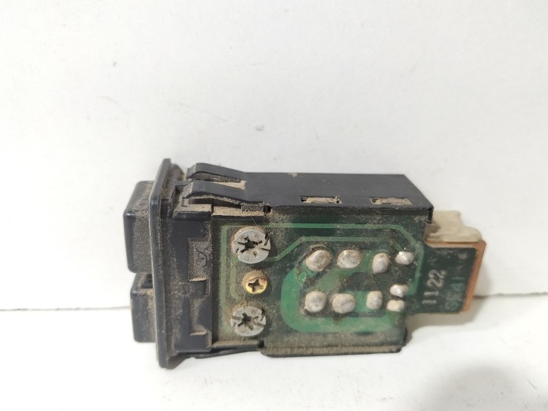 Recambio de interruptor para suzuki vitara (et) hdi (se 420hdi) referencia OEM IAM vitara  